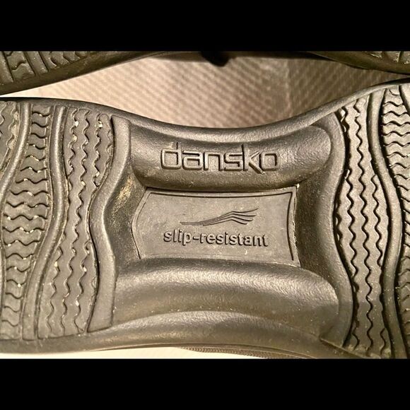 Dansko Black Leather Closed Toe Slide Mule Women's Clog Shoe Sz EU 39 Worn On TV - Picture 8 of 8